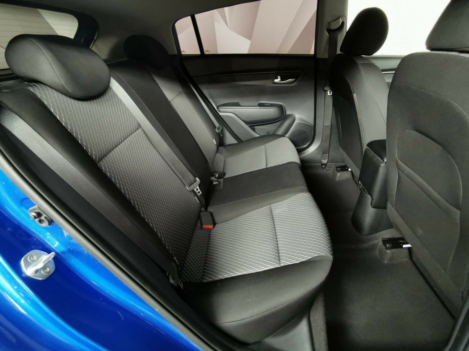 Kia Rio, 1.6 л, АТ, 2018 фото 9