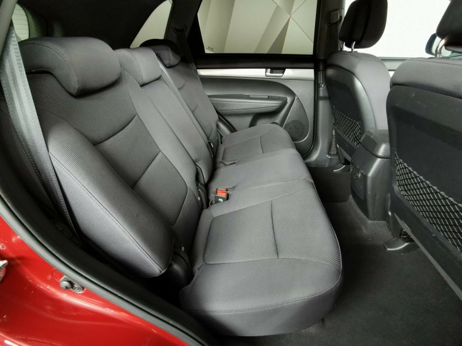 Kia Sorento, 2.4 л, АТ, 2010 фото 1