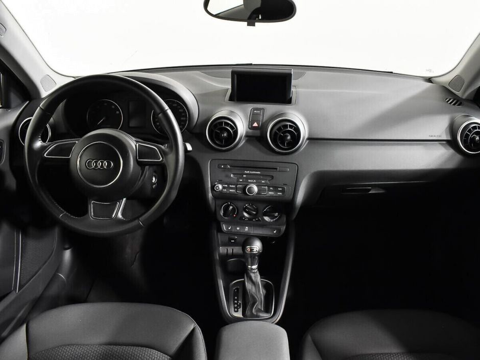 Audi A1, 1.4 л, Робот, 2014 фото 8