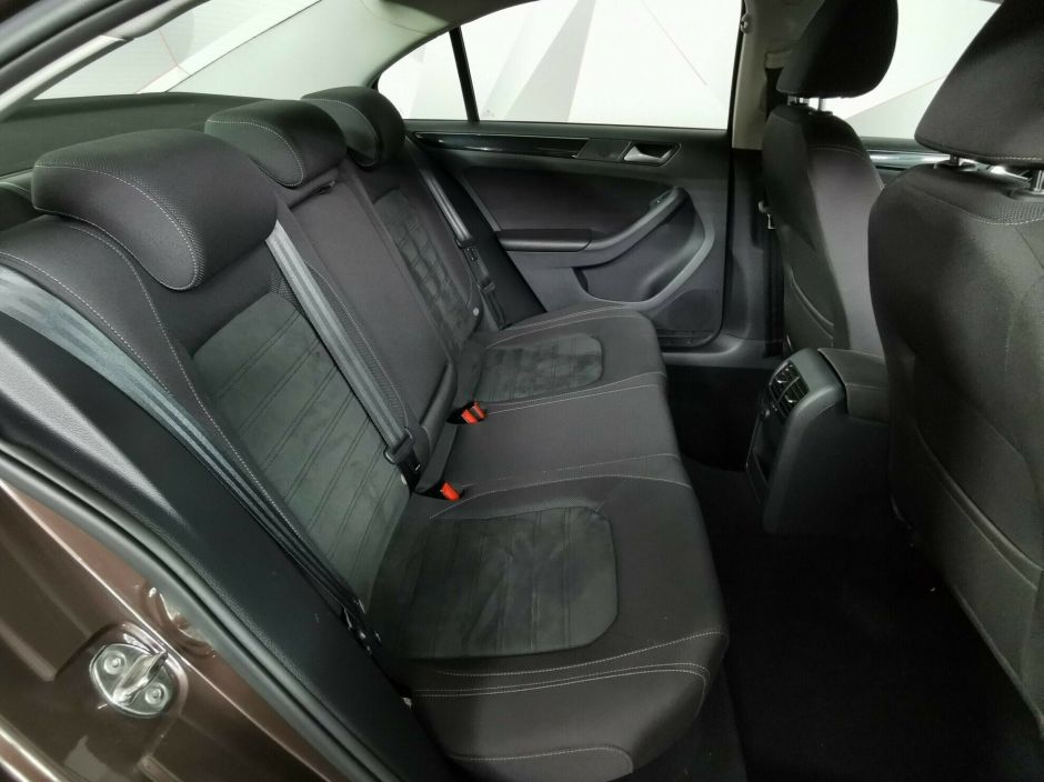 Volkswagen Jetta, 1.4 л, Робот, 2018 фото 2