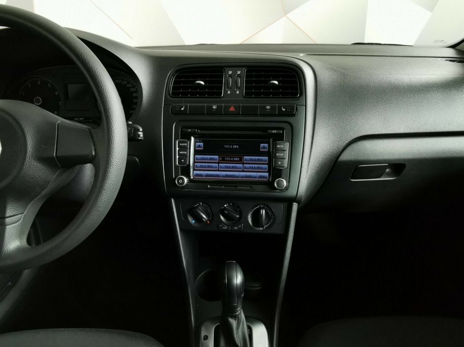 Volkswagen Polo, 1.6 л, АТ, 2014 фото 10