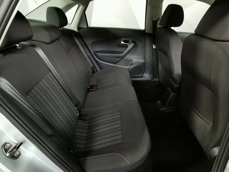 Volkswagen Polo, 1.6 л, АТ, 2017 фото 1