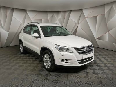 Volkswagen Tiguan, 2.0 л, АКПП, 2011 фото 5