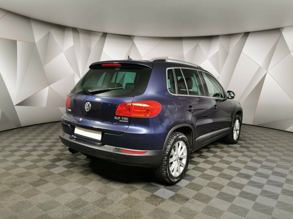 Volkswagen Tiguan, 2.0 л, АТ, 2012 фото 4