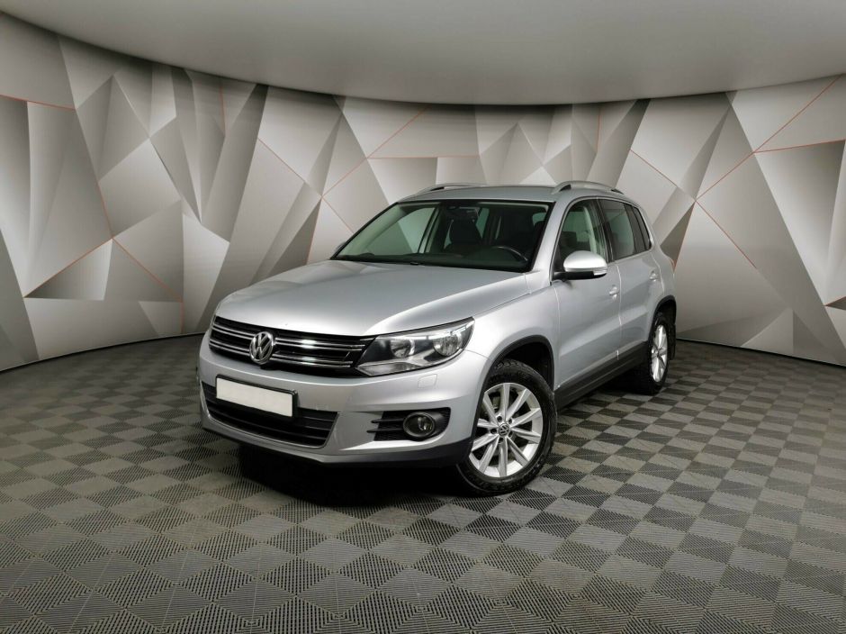 Volkswagen Tiguan, 2.0 л, АТ, 2013 фото 3