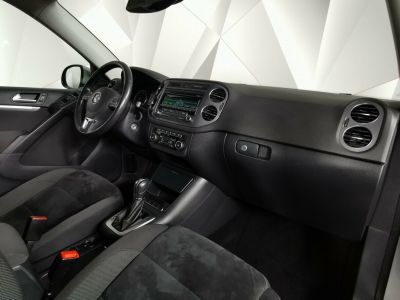 Volkswagen Tiguan, 2.0 л, АКПП, 2013 фото 9