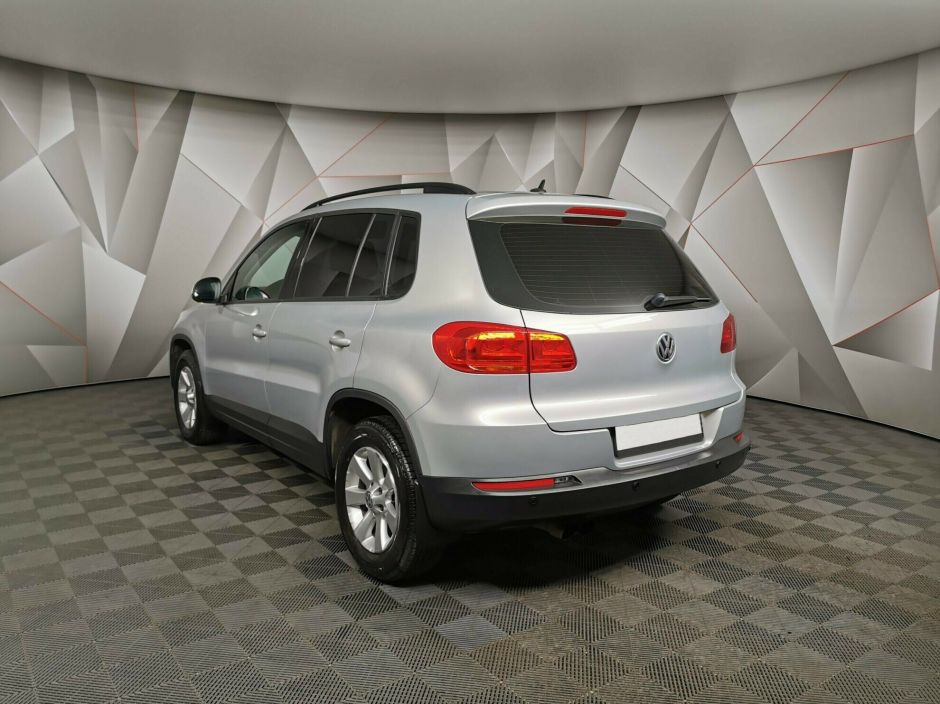 Volkswagen Tiguan, 2.0 л, АТ, 2013 фото 6