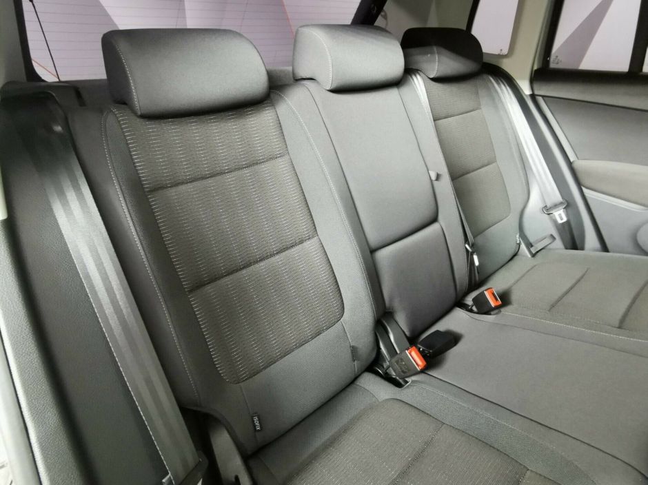 Volkswagen Tiguan, 2.0 л, АТ, 2013 фото 1