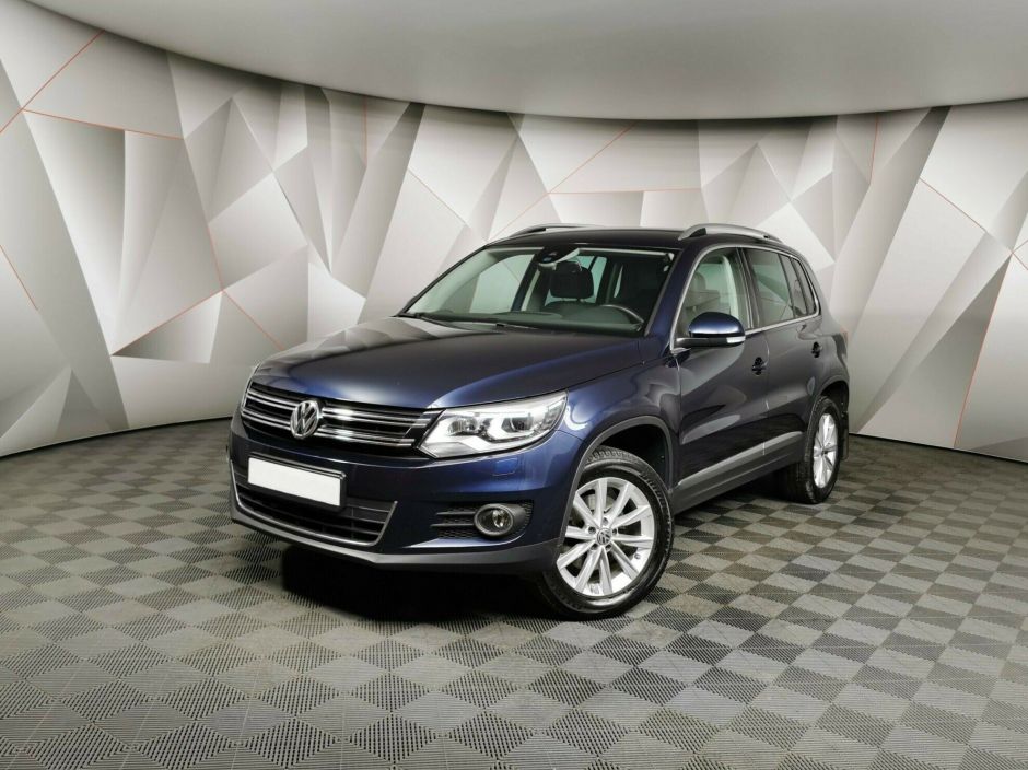 Volkswagen Tiguan, 2.0 л, АТ, 2015 фото 3