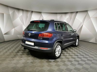 Volkswagen Tiguan, 2.0 л, АКПП, 2015 фото 4