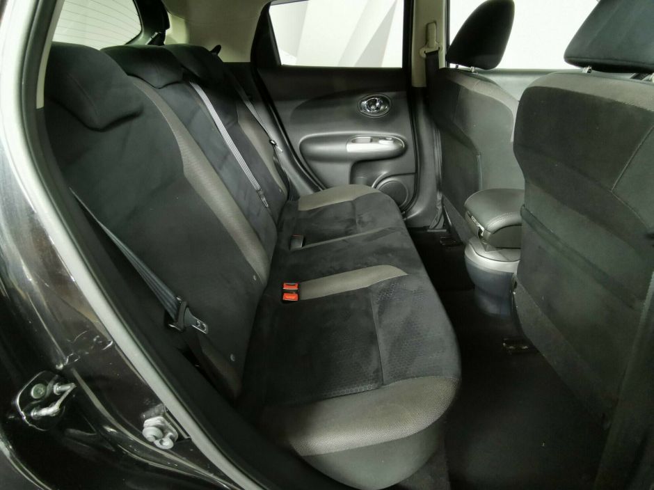 Nissan Juke, 1.6 л, Вариатор, 2011 фото 1