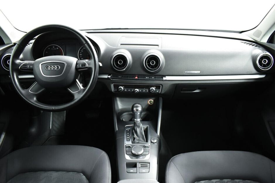 Audi A3, 1.8 л, Робот, 2012 фото 8
