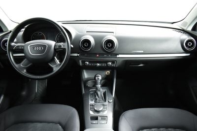 Audi A3, 1.8 л, РКПП, 2012 фото 8