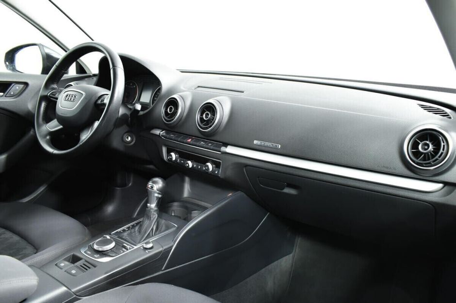 Audi A3, 1.8 л, Робот, 2012 фото 2