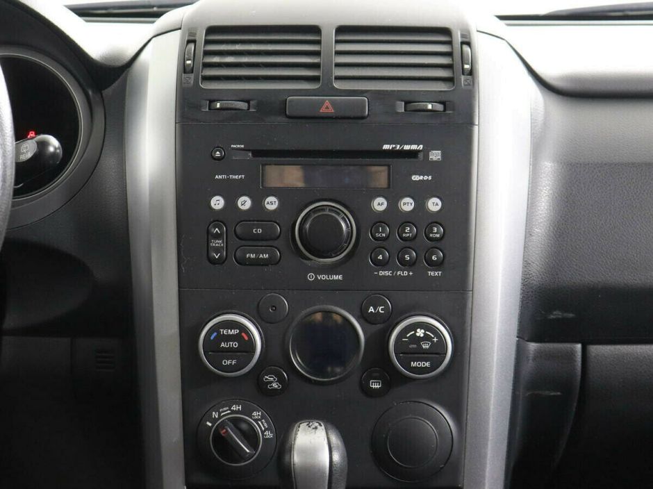 Suzuki Grand Vitara, 2.0 л, АТ, 2008 фото 1