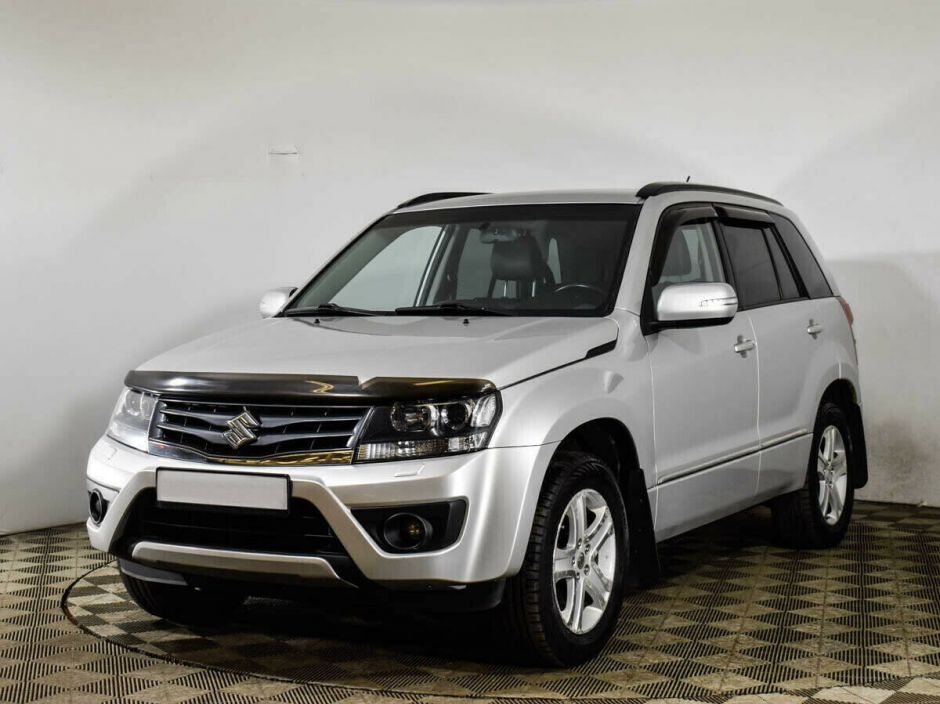 Suzuki Grand Vitara, 2.4 л, АТ, 2010 фото 3