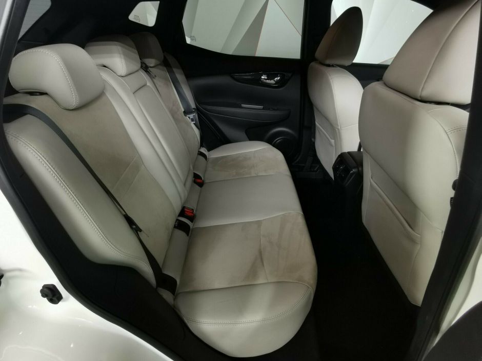 Nissan Qashqai, 2.0 л, Вариатор, 2015 фото 1