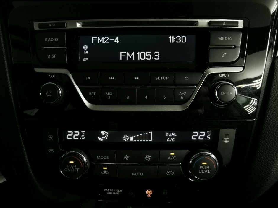 Nissan Qashqai, 2.0 л, Вариатор, 2015 фото 8