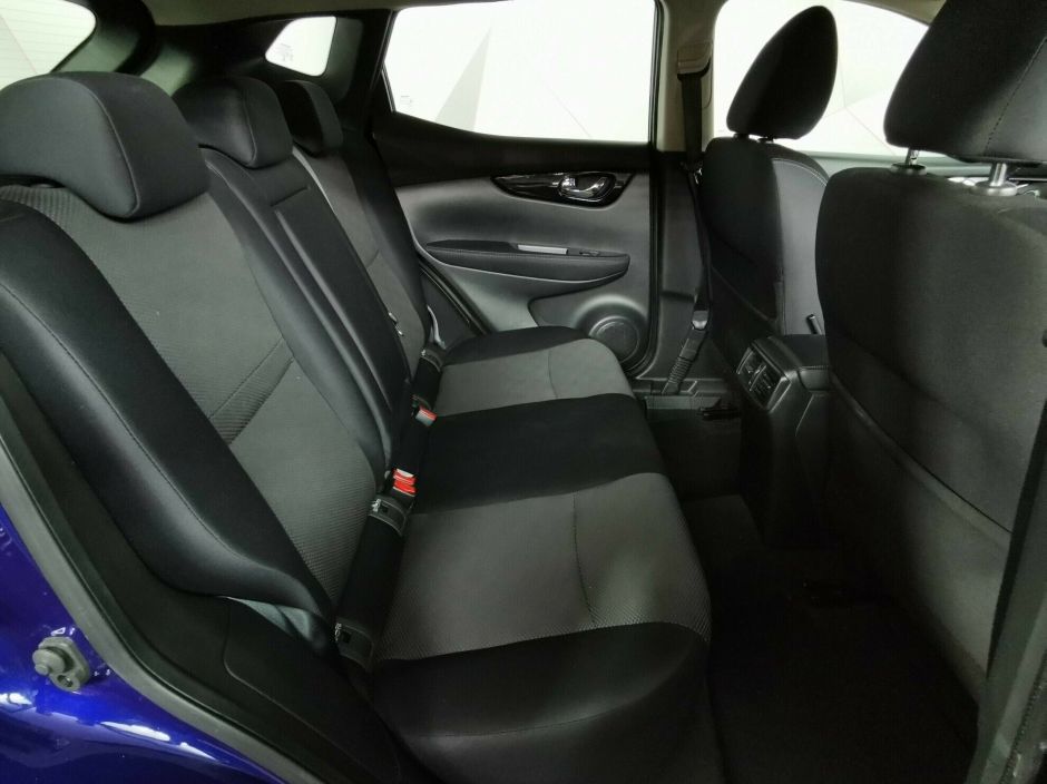 Nissan Qashqai, 2.0 л, Вариатор, 2015 фото 10