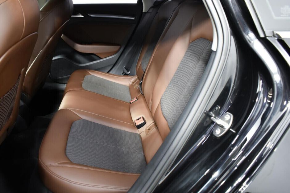 Audi A3, 1.8 л, Робот, 2013 фото 1