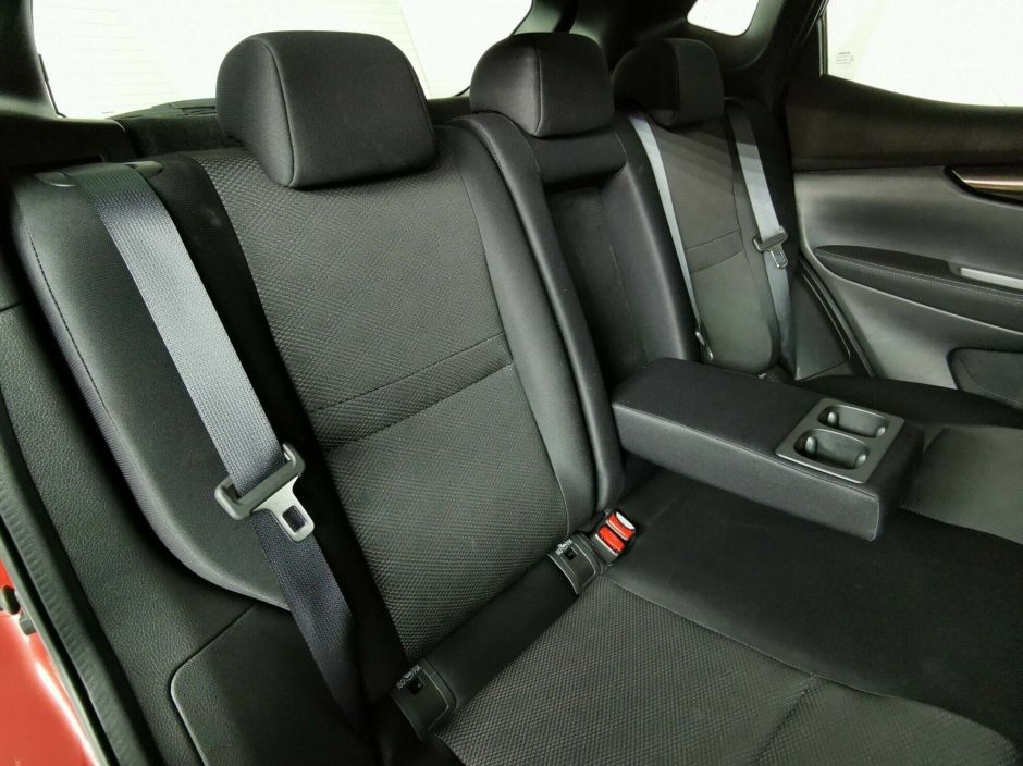 Nissan Qashqai, 2.0 л, Вариатор, 2016 фото 2