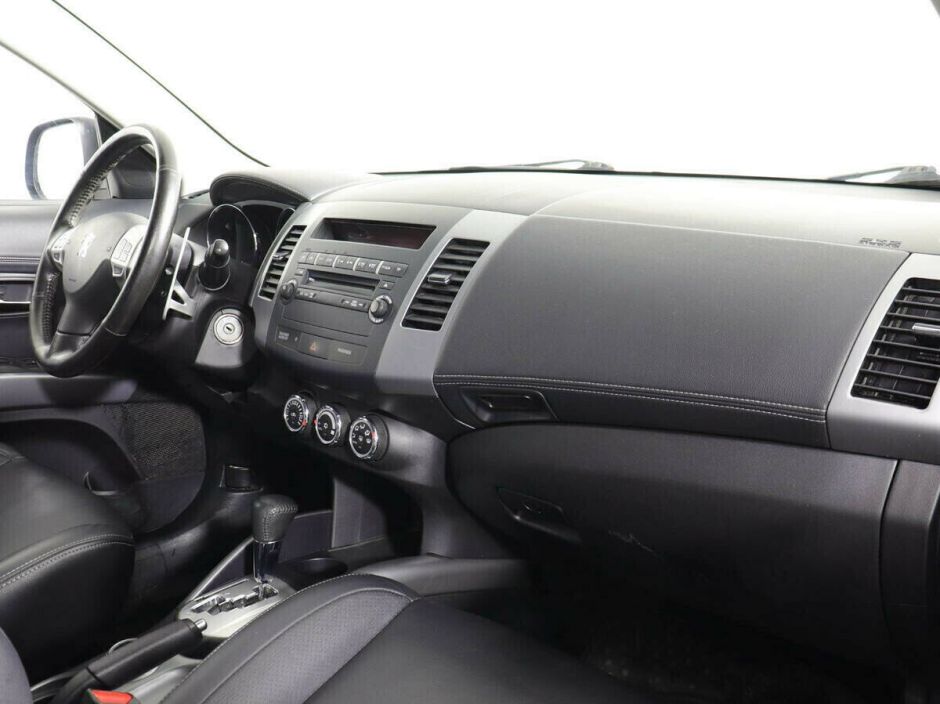 Peugeot 4007, 2.4 л, Вариатор, 2011 фото 2