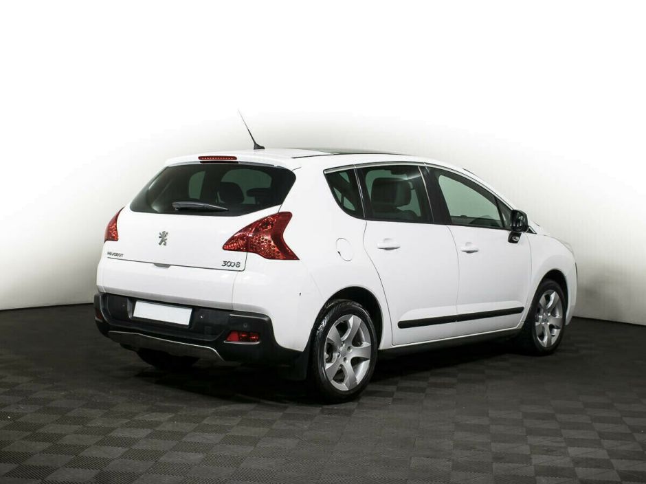 Peugeot 3008, 1.6 л, АТ, 2010 фото 4