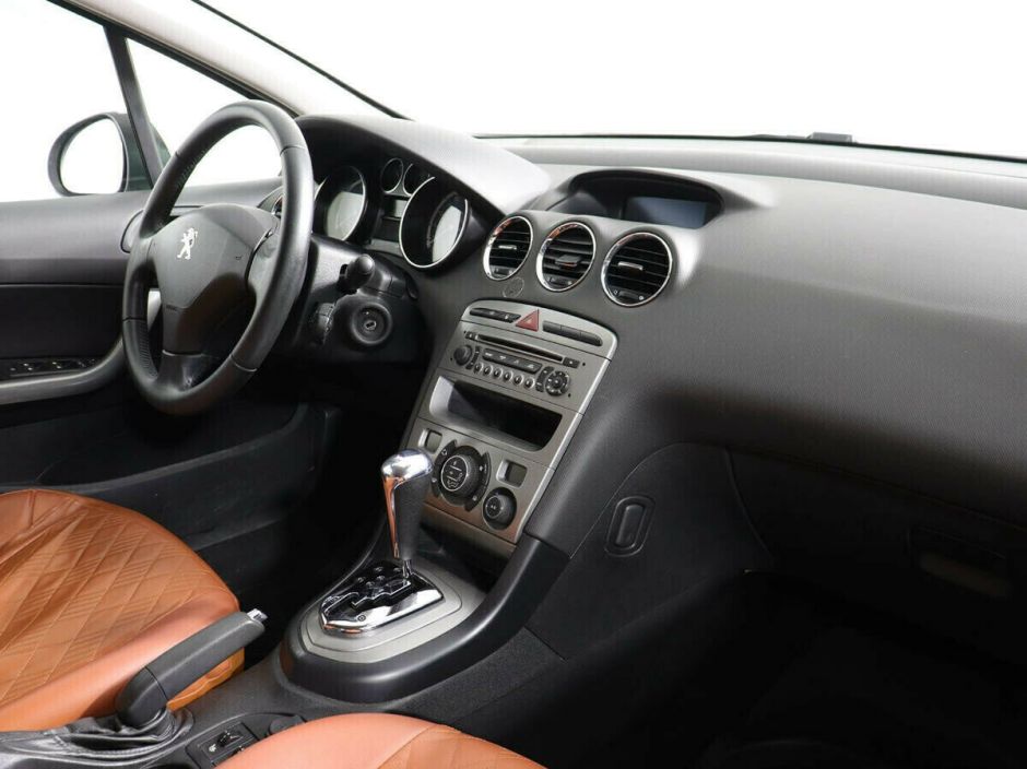 Peugeot 408, 1.6 л, АТ, 2013 фото 1