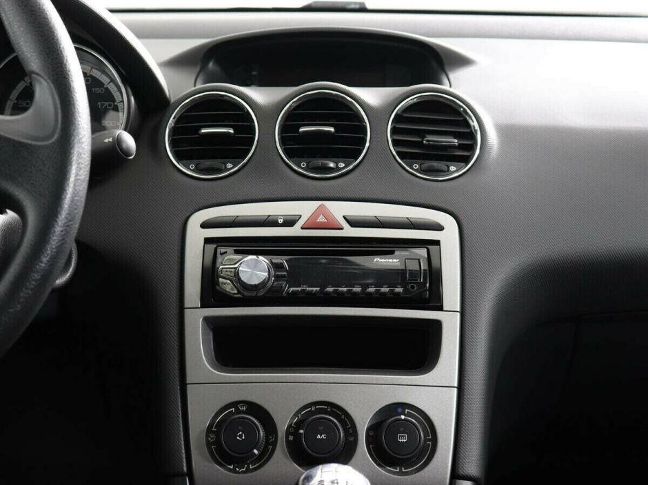 Peugeot 408, 1.6 л, МТ, 2013 фото 1