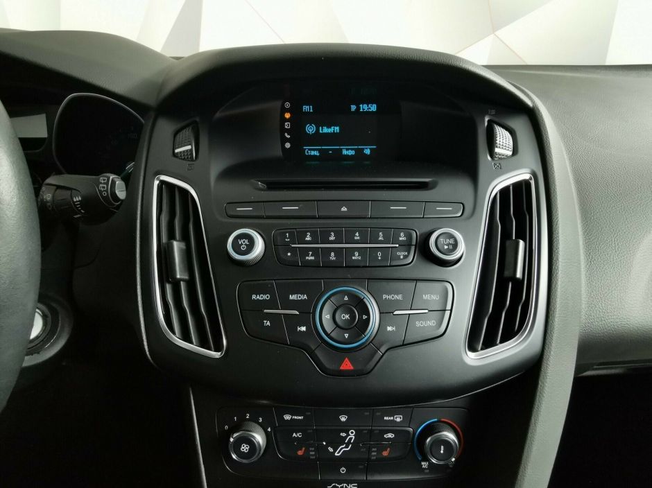 Ford Focus, 1.6 л, АТ, 2016 фото 1