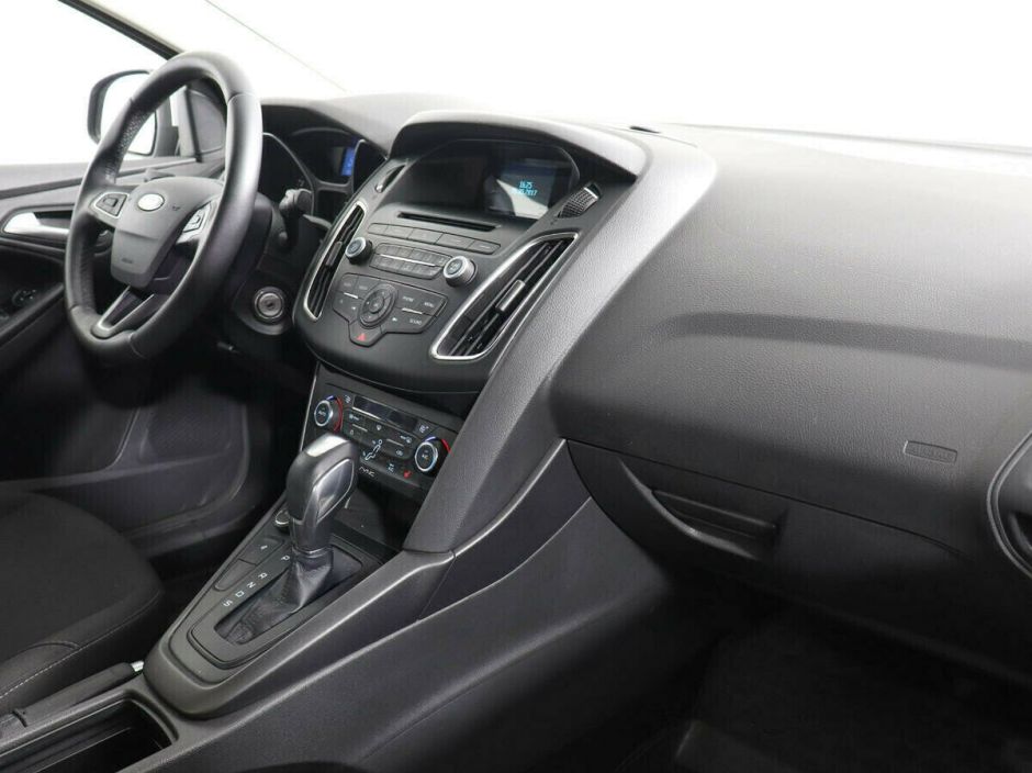 Ford Focus, 1.6 л, Робот, 2016 фото 1