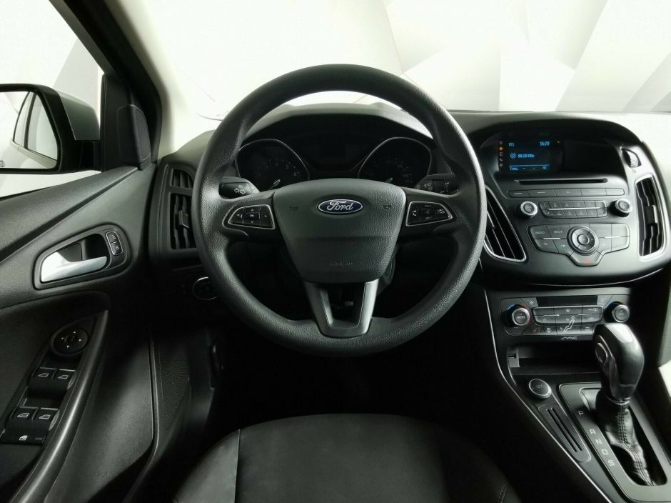 Ford Focus, 1.6 л, Робот, 2017 фото 8