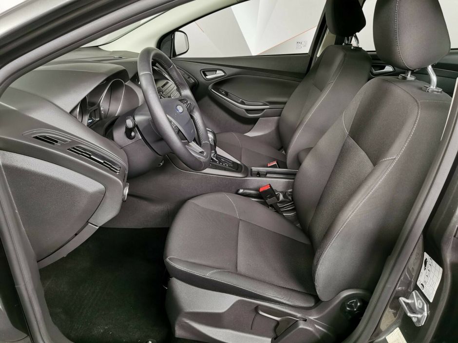 Ford Focus, 1.6 л, Робот, 2017 фото 7