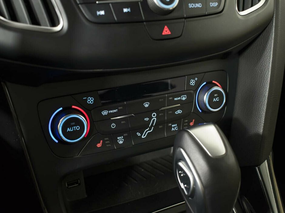 Ford Focus, 1.6 л, Робот, 2019 фото 8