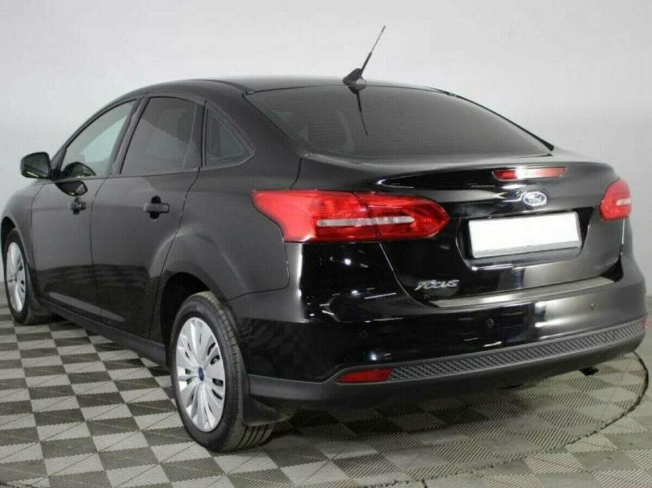 Ford Focus, 1.6 л, Робот, 2015 фото 4