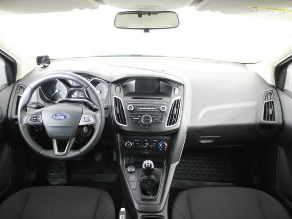 Ford Focus, 1.6 л, Робот, 2015 фото 2