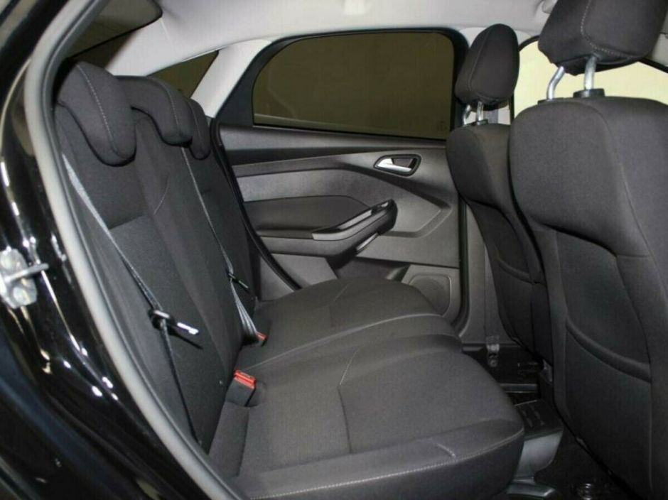 Ford Focus, 1.6 л, Робот, 2015 фото 1