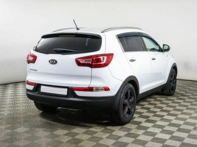 Kia Sportage, 2.0 л, МКПП, 2010 фото 4