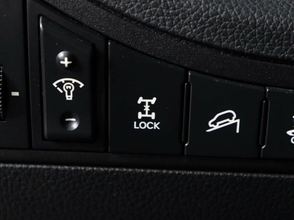 Kia Sportage, 2.0 л, МТ, 2010 фото 8