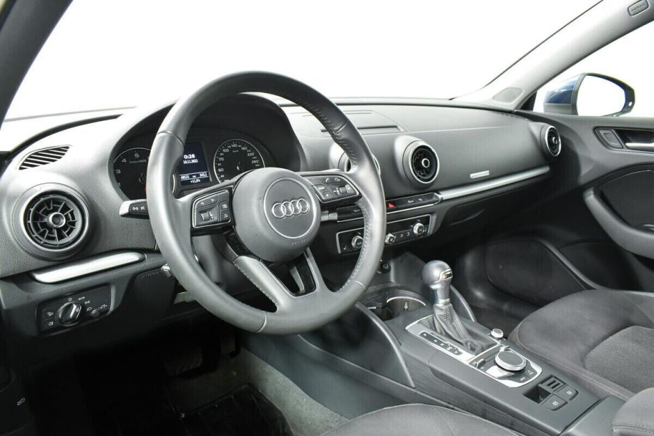 Audi A3, 1.5 л, Робот, 2019 фото 7