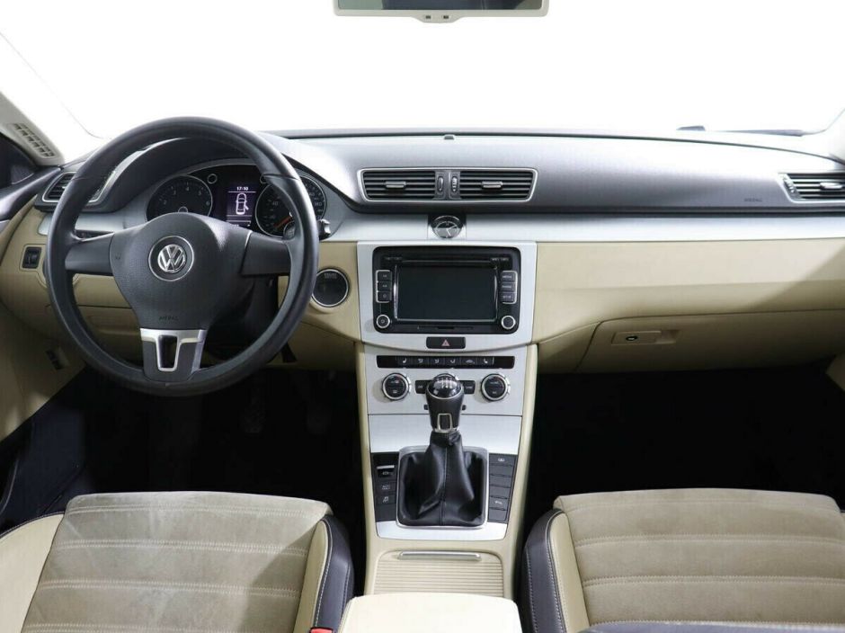 Volkswagen Passat CC, 1.8 л, МТ, 2012 фото 7