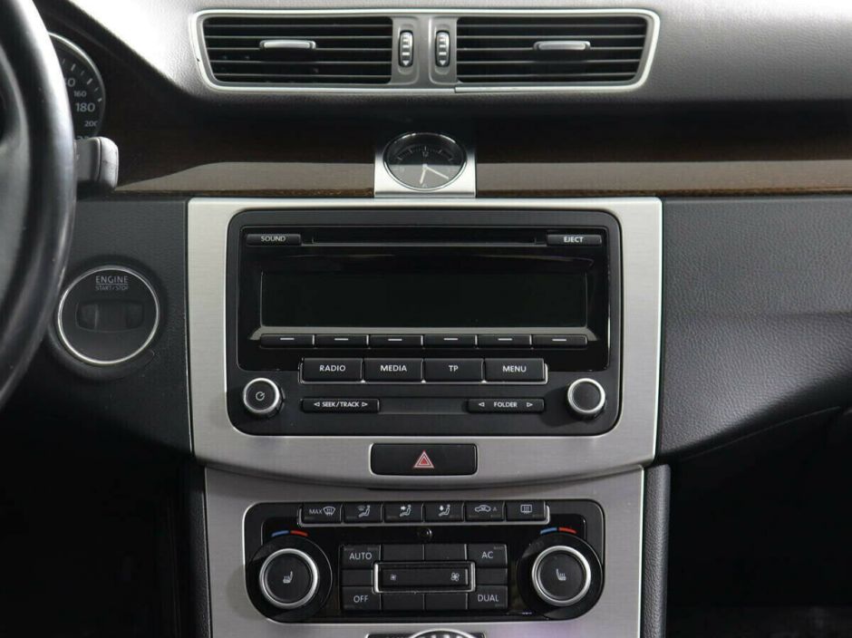 Volkswagen Passat CC, 1.8 л, МТ, 2011 фото 9
