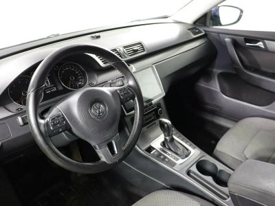 Volkswagen Passat, 1.8 л, РКПП, 2012 фото 1