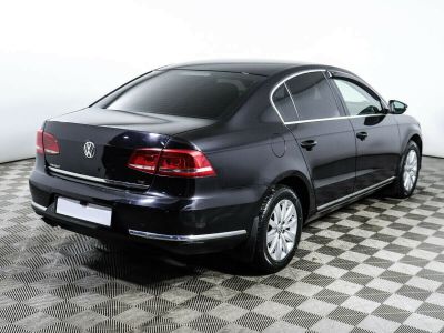 Volkswagen Passat, 1.8 л, МКПП, 2011 фото 6