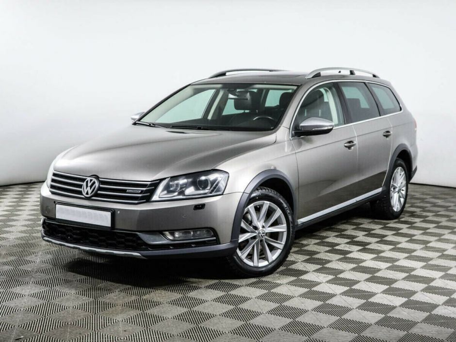 Volkswagen Passat, 2.0 л, Робот, 2013 фото 3