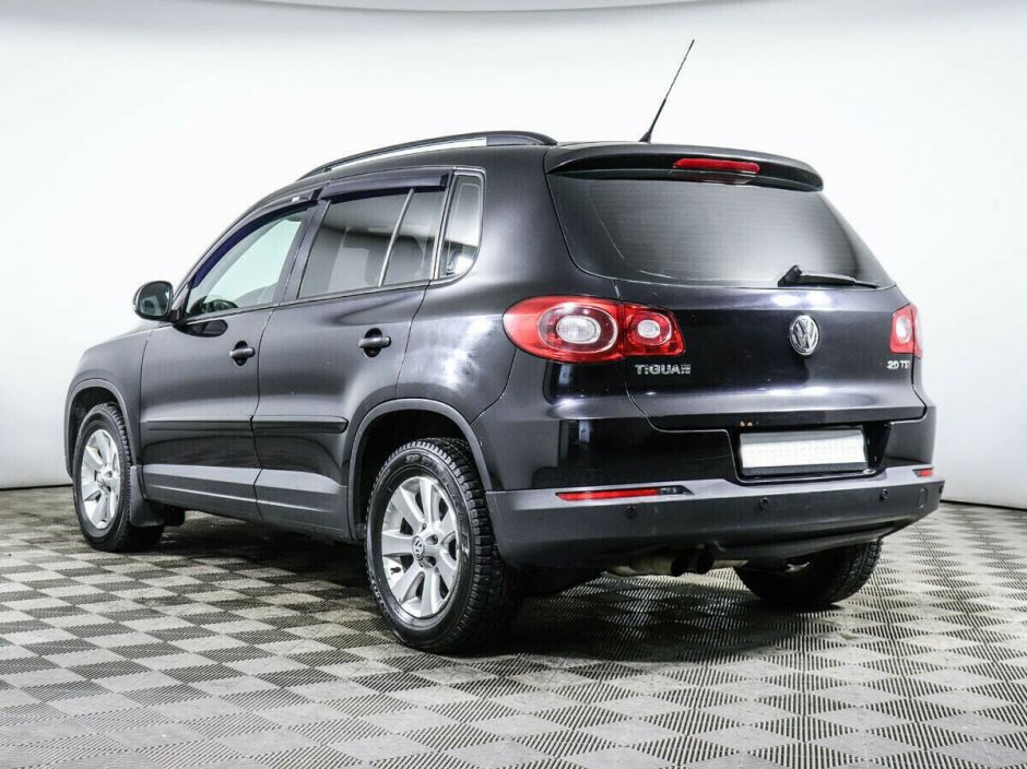 Volkswagen Tiguan, 2.0 л, АТ, 2009 фото 5