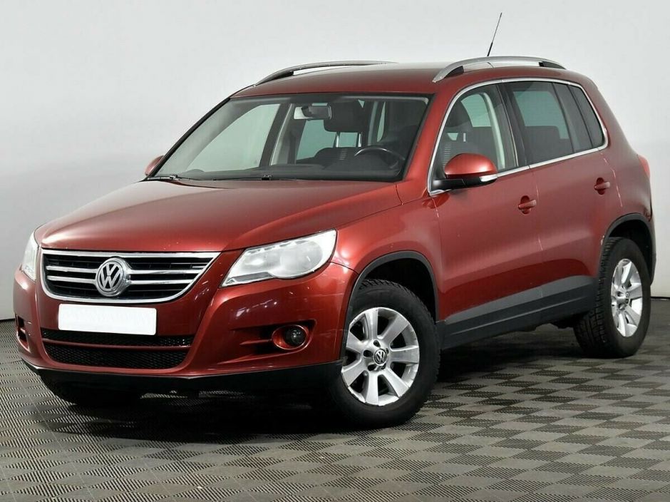 Volkswagen Tiguan, 2.0 л, АТ, 2011 фото 3
