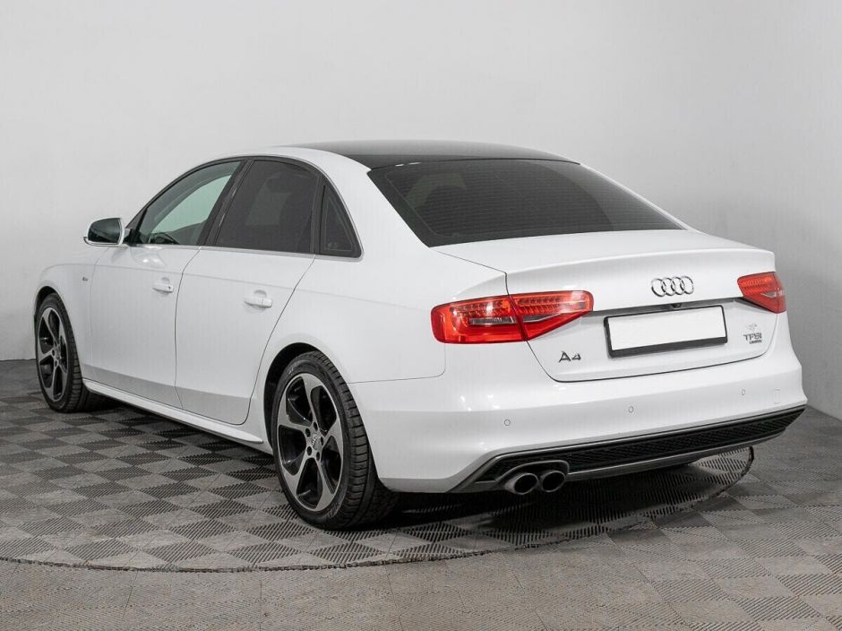 Audi A4, 2.0 л, Робот, 2014 фото 6