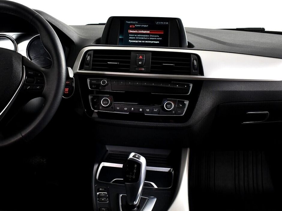 BMW 1 серии, 1.5 л, АТ, 2017 фото 2