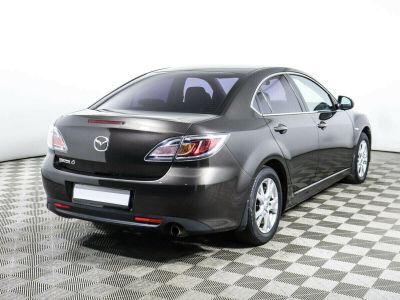 Mazda 6, 1.8 л, МКПП, 2011 фото 4